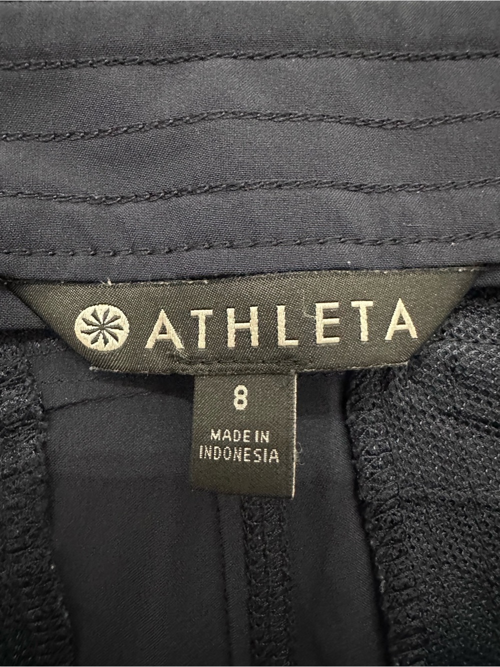 Athleta Hudson Board Shorts Navy Blue Athletic Swim Hiking - Size 8 - Picture 2 of 4